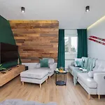 Salamandra Giewont View By Renters Prestige
