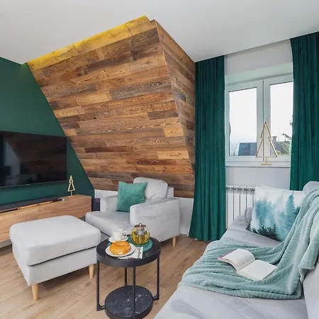Salamandra Giewont View By Renters Prestige Apartment